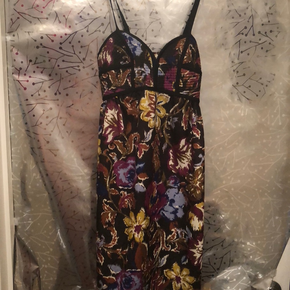 ❤️‍🔥4 for $20 Fun flowy floral tank dress by xhilaration